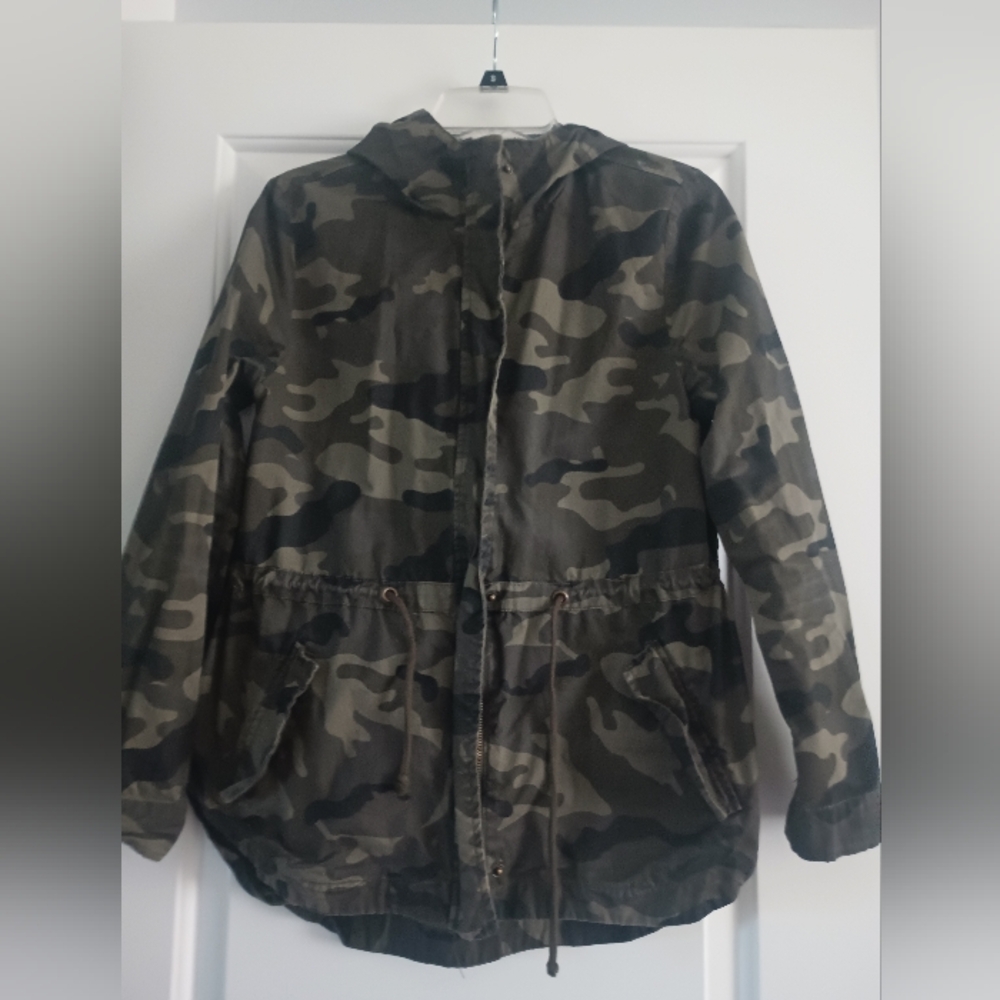 Camo Hooded Utility Jacket - Green